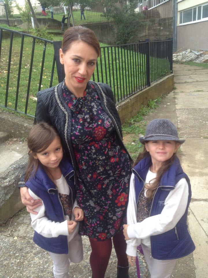 Aurita Agushi Aurita Agushi