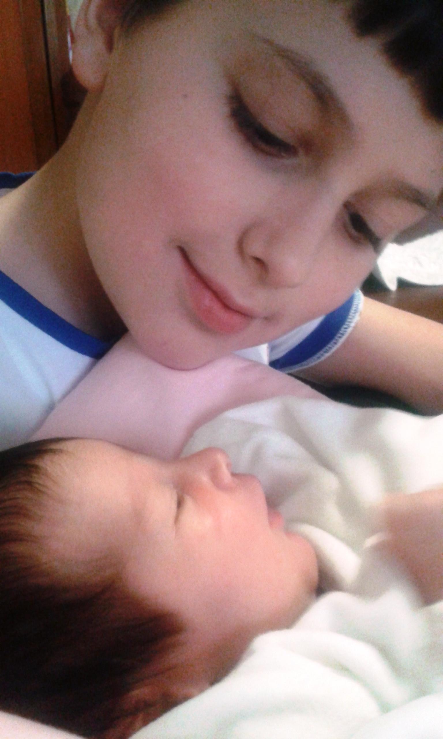 Intervist&euml; me regjisoren Elmaze Nura