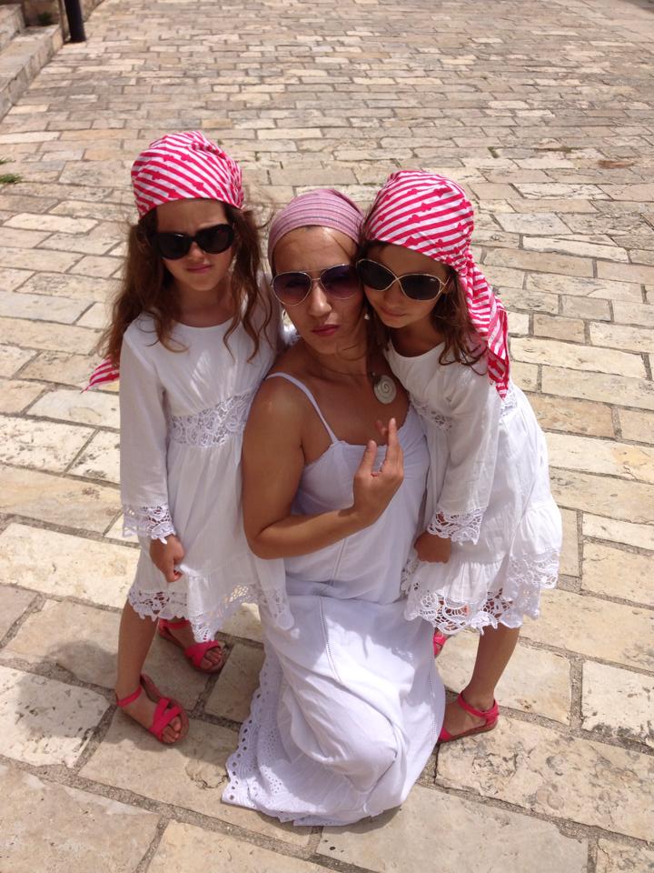 Aurita Agushi Aurita Agushi